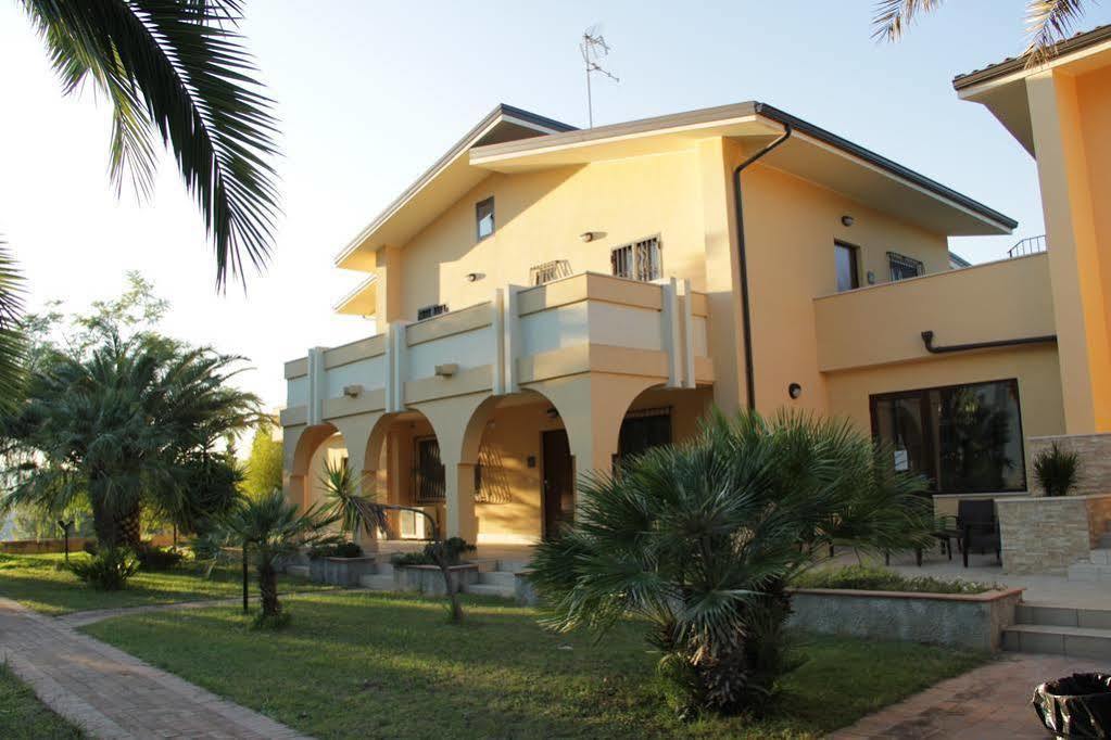 San Michele Apartments&Rooms Catanzaro Exteriör bild